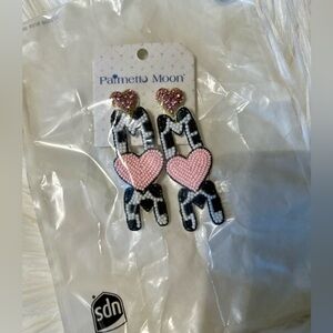 MOM earrings, Cow Print earrings, heart, Mom, Gifts for her, Beaded Mom Earrings
